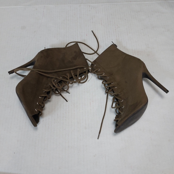 Qupid Women Green Lace Up Ankle Booties Size 8.5M - Picture 14 of 14